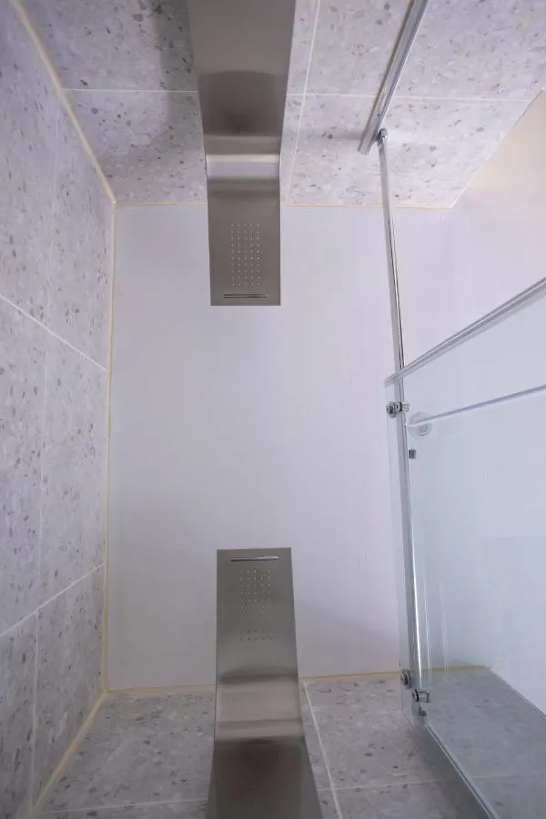 Les Suites Love 1 Spa Vue Mer Piscine Marseille