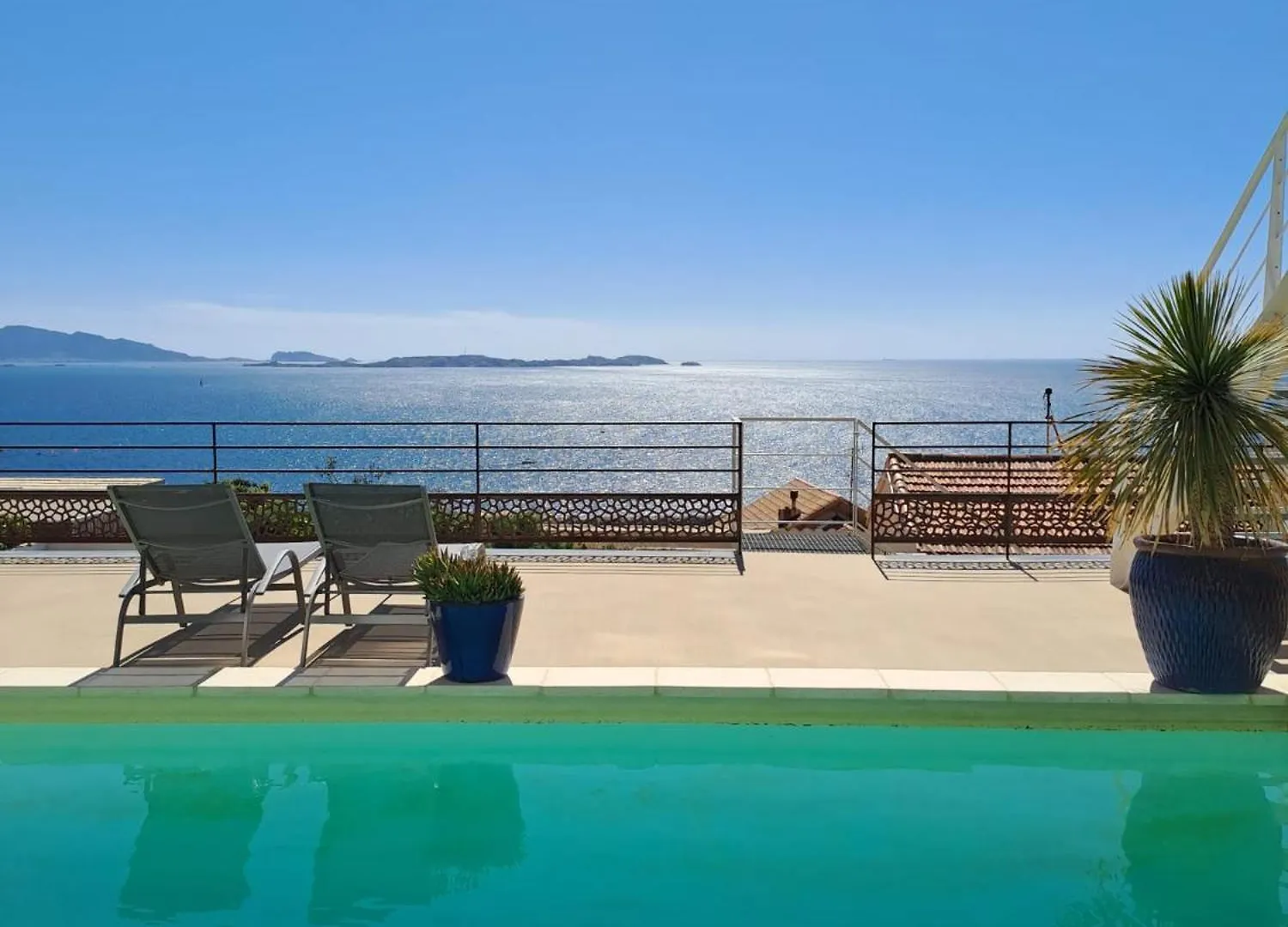 Les Suites Love 1 Spa Vue Mer Piscine Marseille France